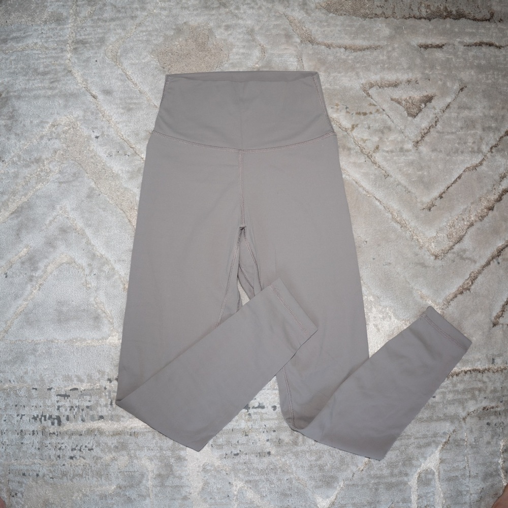 NVGTN Signature Leggings